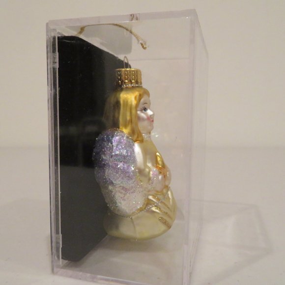 Christmas Glass Ornament Angel Handcrafted by Unique Treasure Gift Box Keepsake - Picture 5 of 6